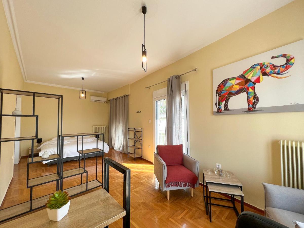 Chiou Spacious 90Sqm Apt In Athens Ngoại thất bức ảnh